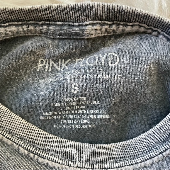 Rock Tee Floyd Vintage Gray Look Crop Tee Size S - Picture 3 of 3